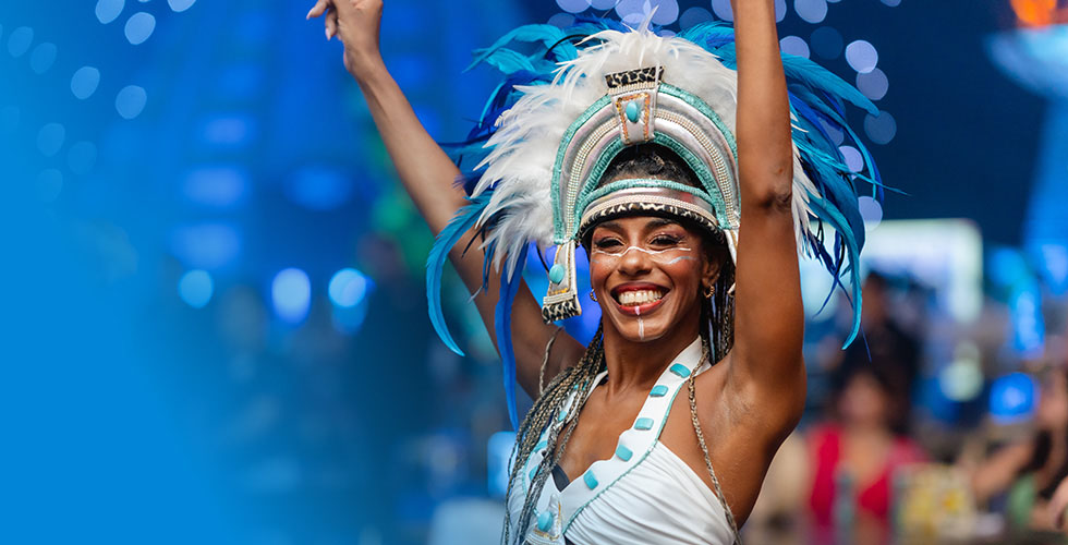 Tulum dancer on stage
